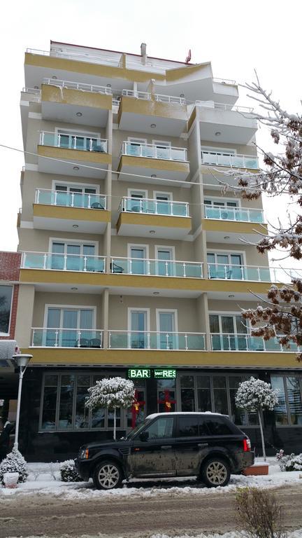 Hotel Pogradeci Eksteriør billede