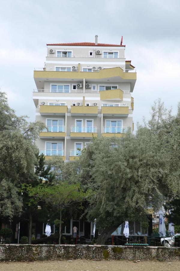 Hotel Pogradeci Eksteriør billede